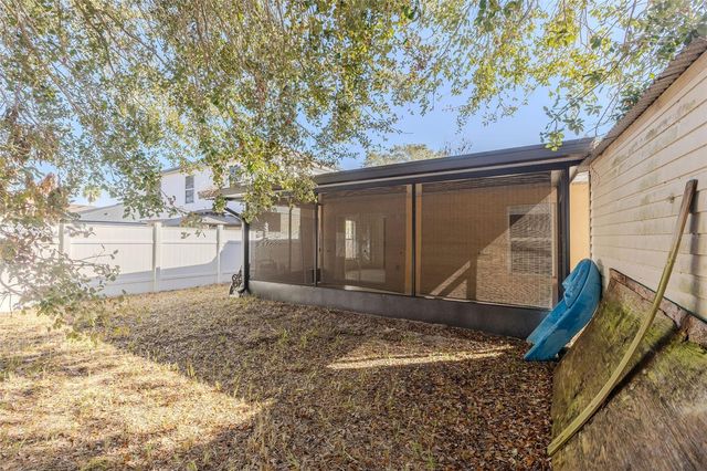 5030 SILVER THISTLE LANE, St Cloud, FL 34772