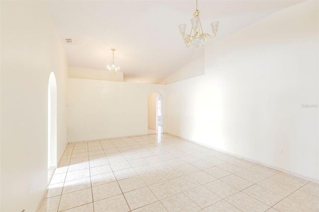 5030 SILVER THISTLE LANE, St Cloud, FL 34772