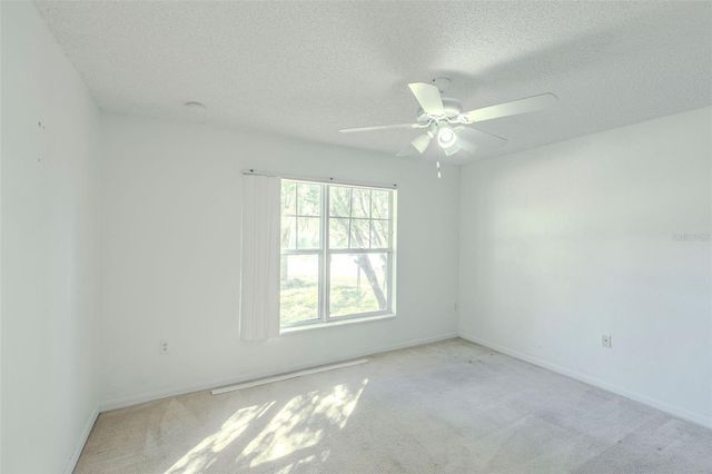 5030 SILVER THISTLE LANE, St Cloud, FL 34772