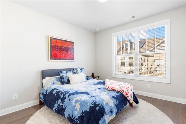 4325 Parkside Place, Atlanta, GA 30342