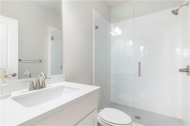 4325 Parkside Place, Atlanta, GA 30342