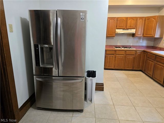407 Williams Avenue, Williamstown, WV 26187