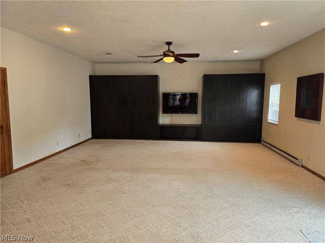 407 Williams Avenue, Williamstown, WV 26187