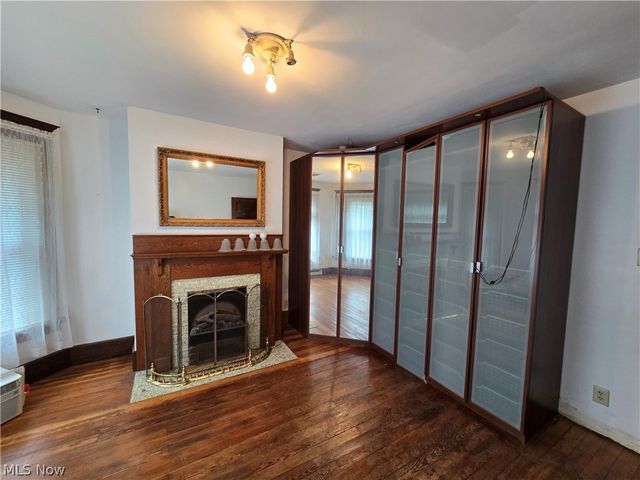 407 Williams Avenue, Williamstown, WV 26187