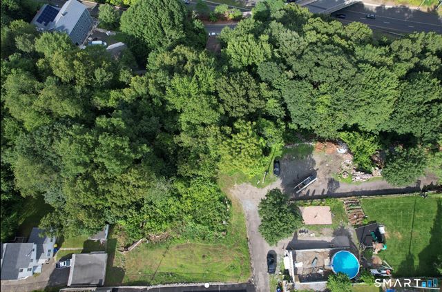 Hawthorne Avenue, Waterbury, CT 06701