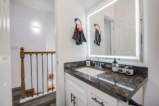 1256 2nd Street, Clute, TX 77531