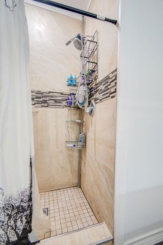 1256 2nd Street, Clute, TX 77531