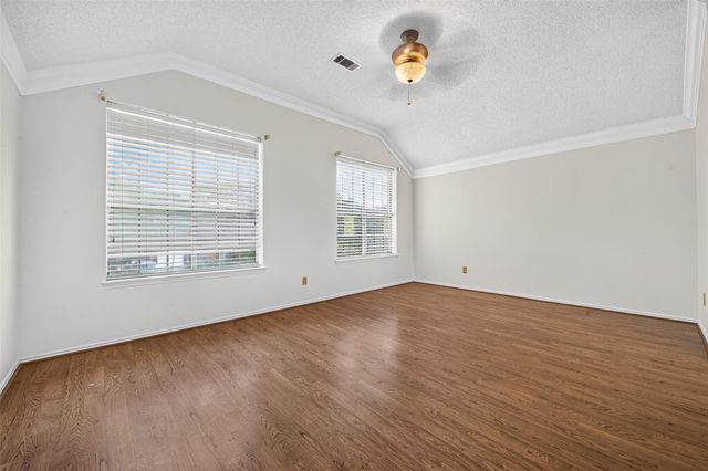 1207 Green Knoll Drive, Sugar Land, TX 77479