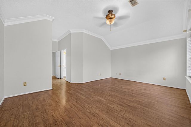 1207 Green Knoll Drive, Sugar Land, TX 77479