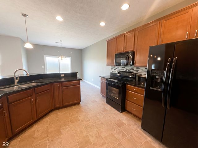 7118 Langham Court, Indianapolis, IN 46259