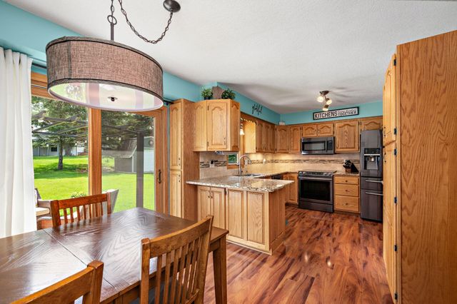 7896 Berkshire Lane N, Maple Grove, MN 55311