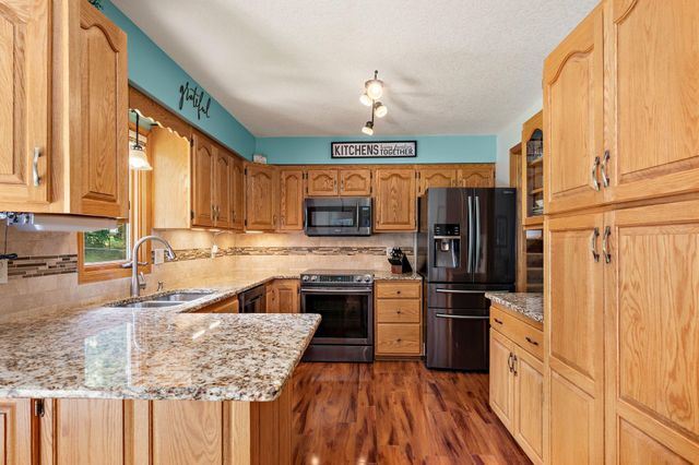 7896 Berkshire Lane N, Maple Grove, MN 55311