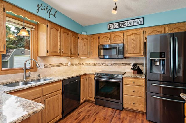 7896 Berkshire Lane N, Maple Grove, MN 55311