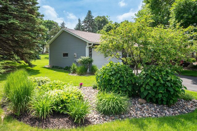 7896 Berkshire Lane N, Maple Grove, MN 55311