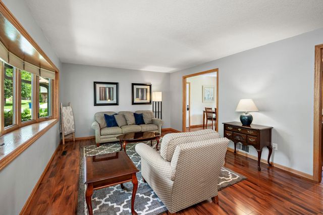 7896 Berkshire Lane N, Maple Grove, MN 55311