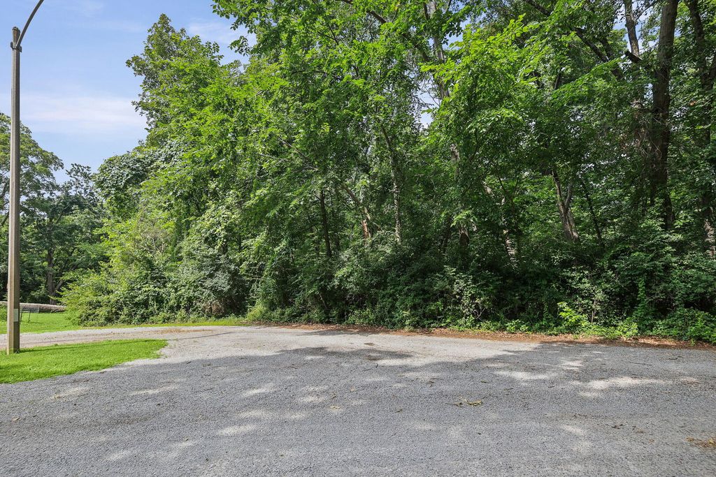 Image 1 of property listing at Lot 1 Brookhaven Drive, Mt Vernon, IL 62864