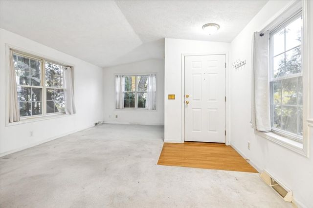 124B Cardinal Lane, Sandwich, IL 60548