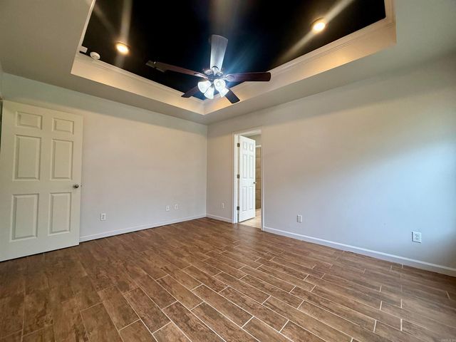 574 Wisteria Drive, Bauxite, AR 72011