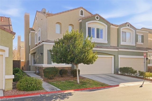 972 Prestwick Street, Las Vegas, NV 89145