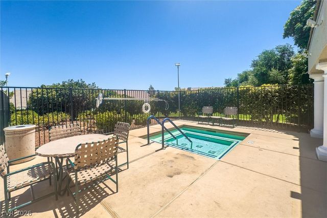 972 Prestwick Street, Las Vegas, NV 89145