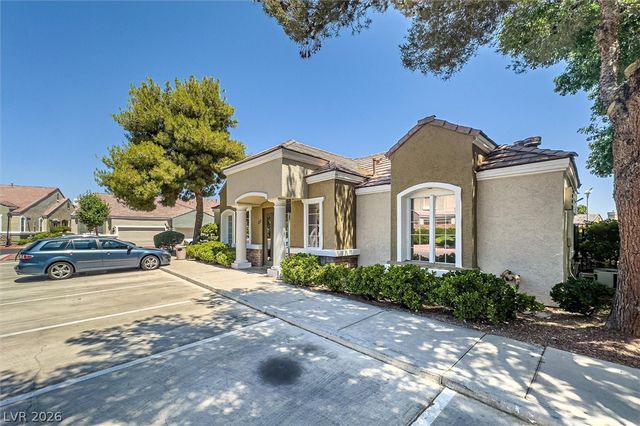 972 Prestwick Street, Las Vegas, NV 89145