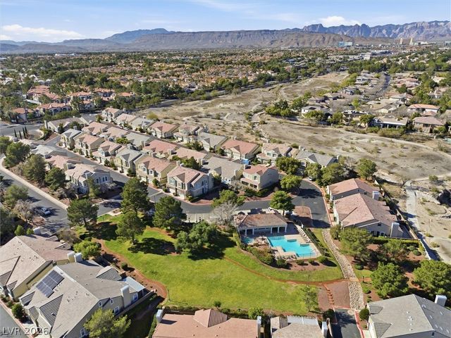 972 Prestwick Street, Las Vegas, NV 89145