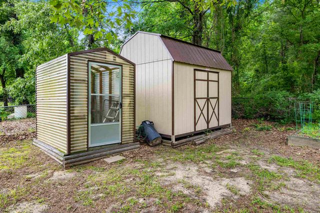 116 Fairview Dr, Longview, TX 75604