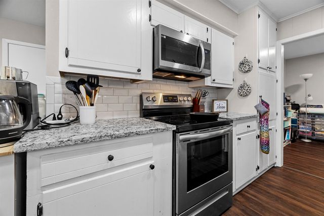 116 Fairview Dr, Longview, TX 75604