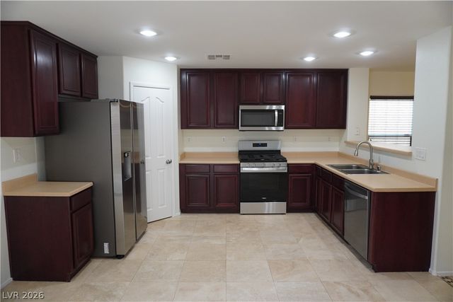 701 Saint Aidans Street, Las Vegas, NV 89178