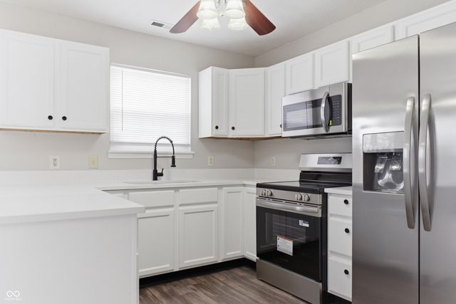 14960 Oak Road, Carmel, IN 46033