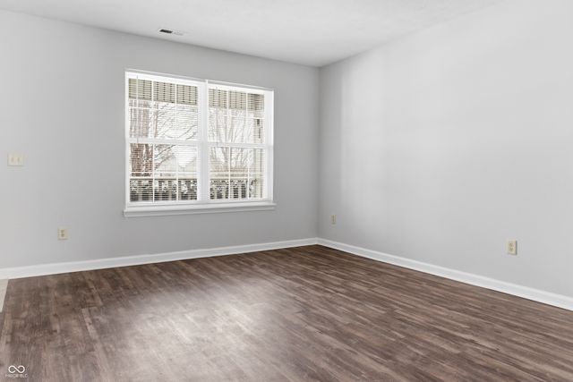 14960 Oak Road, Carmel, IN 46033