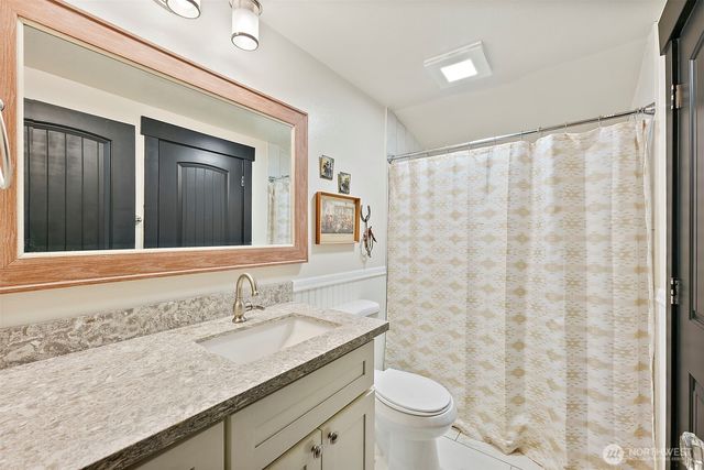 23610 94th Ave E, Graham, WA 98338