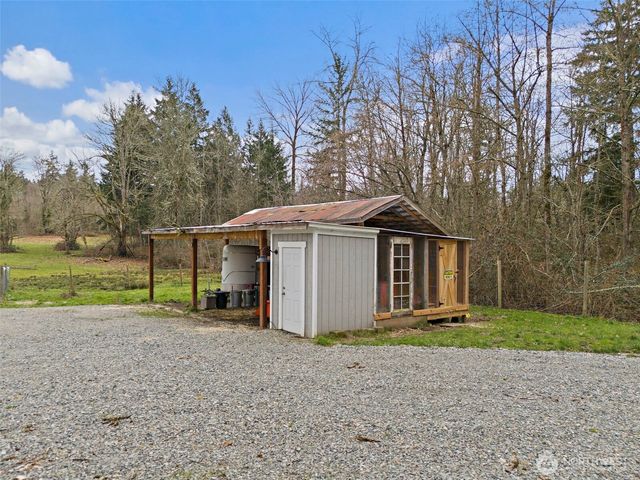 23610 94th Ave E, Graham, WA 98338