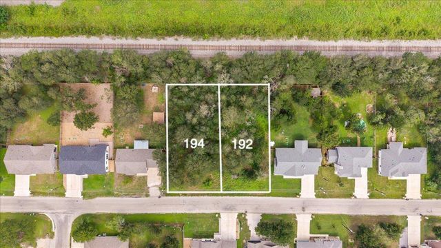 192 Waikakaaua DR, Bastrop, TX 78602