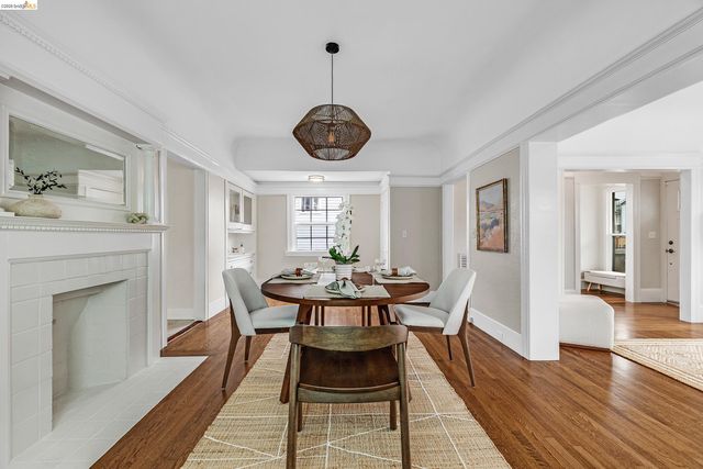 3041 Linden St, Oakland, CA 94608