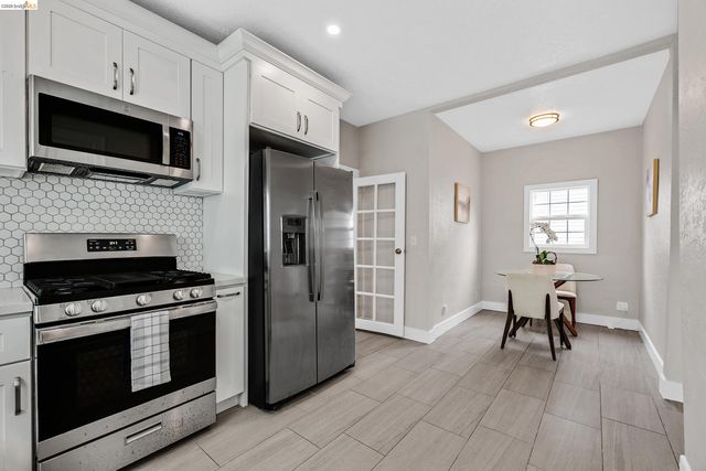 3041 Linden St, Oakland, CA 94608