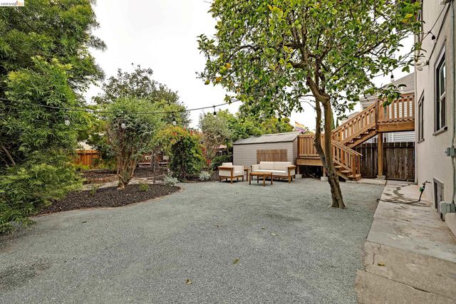 3041 Linden St, Oakland, CA 94608