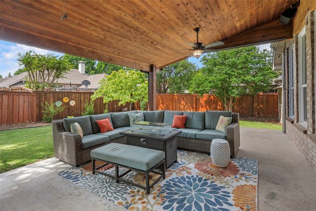 1409 Old Oak Trail, Flower Mound, TX 75028