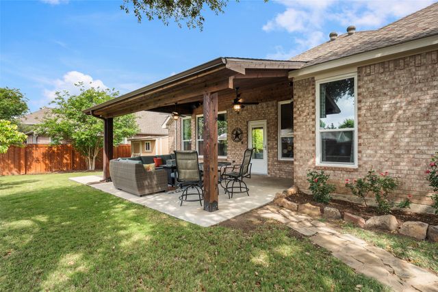 1409 Old Oak Trail, Flower Mound, TX 75028