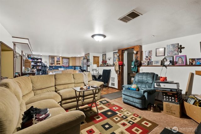 419 S 150th Street, Burien, WA 98148