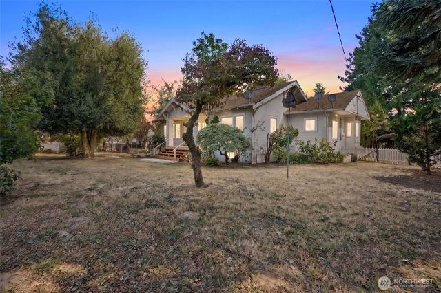419 S 150th Street, Burien, WA 98148