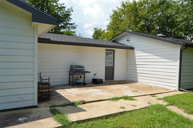 224 Holly Drive, West Tawakoni, TX 75474