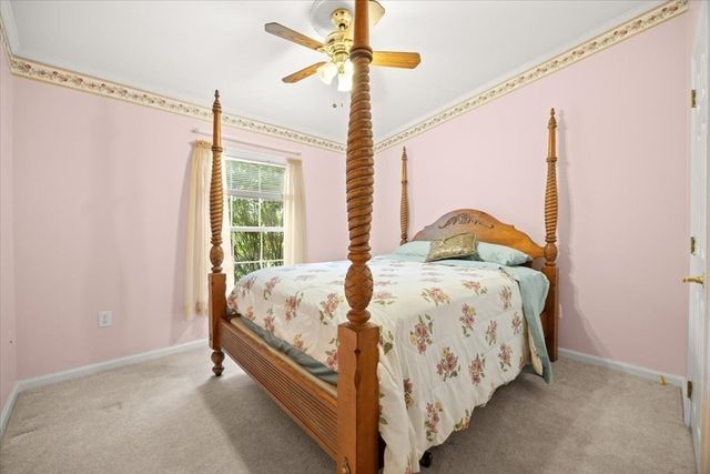 5604 Oak Point Drive, Middleboro, MA 02346