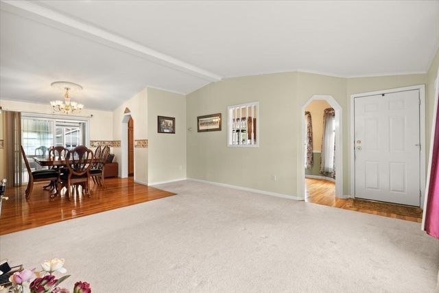 5604 Oak Point Drive, Middleboro, MA 02346
