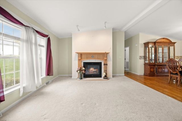 5604 Oak Point Drive, Middleboro, MA 02346