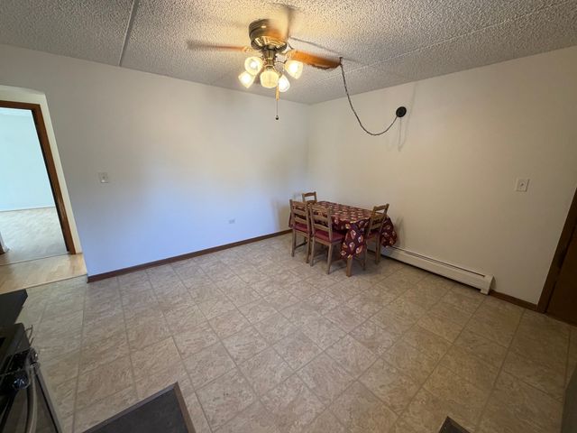 4942 Douglas Road 206, Downers Grove, IL 60515