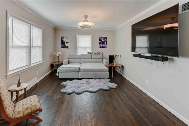 7722 W 66th Terrace, Mission, KS 66202