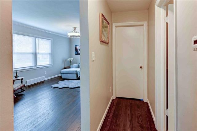 7722 W 66th Terrace, Mission, KS 66202