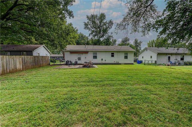 7722 W 66th Terrace, Mission, KS 66202