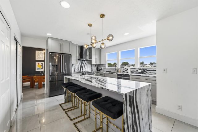 8497 Bonita Isle Drive, Lake Worth, FL 33467